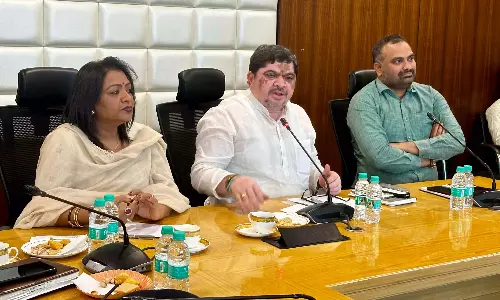 पोन्नम ने Hyderabad में बारिश की समस्या का जायजा लिया