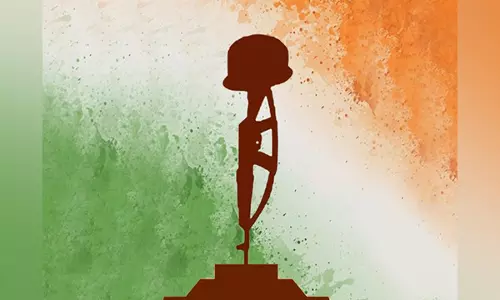 कुलगाम ऑपरेशन में दो जवानों की शहादत पर CDS और सेना प्रमुख ने जताया शोक