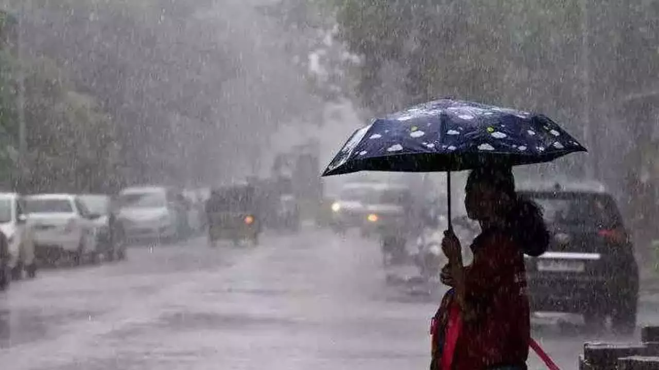 हैदराबाद में बारिश का अलर्ट: तेलंगाना के मौसम वैज्ञानिक ने छिटपुट बारिश का अनुमान जताया