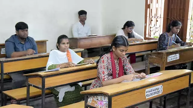 SSC परीक्षा: तेलंगाना में 80-20 पैटर्न जारी रहेगा SSC परीक्षा: तेलंगाना में 80-20 पैटर्न जारी रहेगा