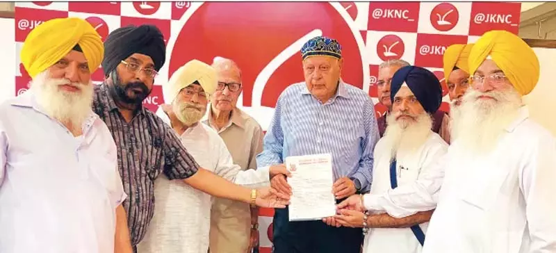 नेकां अध्यक्ष ने अंतर्राष्ट्रीय सिख महासंघ, पंजाब के प्रतिनिधिमंडल से मुलाकात की नेकां अध्यक्ष ने अंतर्राष्ट्रीय सिख महासंघ, पंजाब के प्रतिनिधिमंडल से मुलाकात की