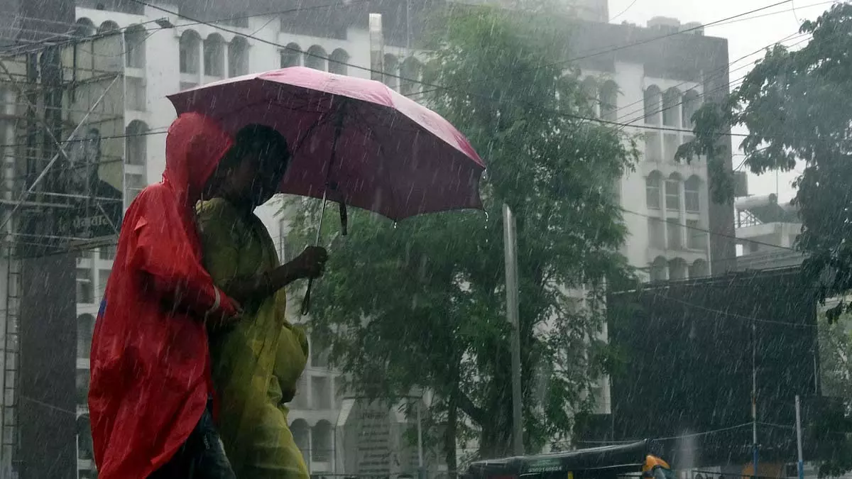MP : 13 अगस्त से कम दबाव के कारण बारिश बढ़ेगी MP : 13 अगस्त से कम दबाव के कारण बारिश बढ़ेगी