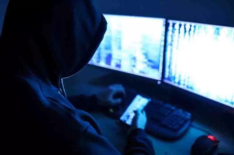 राज्य उद्योग विभाग की वेबसाइट पर फर्जी दान पृष्ठ बनाने के लिए Hacker पर मामला दर्ज राज्य उद्योग विभाग की वेबसाइट पर फर्जी दान पृष्ठ बनाने के लिए Hacker पर मामला दर्ज