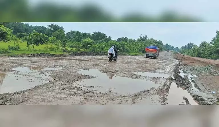 NH-49 के बांगिरिपोसी-बिसोई खंड पर भारी वाहनों पर प्रतिबंध NH-49 के बांगिरिपोसी-बिसोई खंड पर भारी वाहनों पर प्रतिबंध