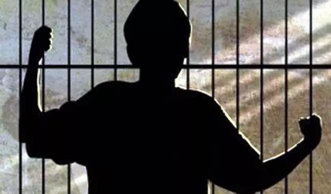 Shamli: हत्या मामले में तीनों आरोपी चढ़े पुलिस के हत्थे Shamli: हत्या मामले में तीनों आरोपी चढ़े पुलिस के हत्थे