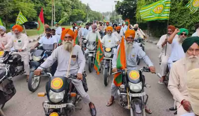 Punjab में तीव्र विरोध के बाद भूमि पूलिंग नीति रद्द Punjab में तीव्र विरोध के बाद भूमि पूलिंग नीति रद्द