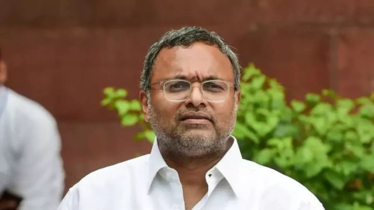 SIR विवाद पर कार्ति चिदंबरम का बयान SIR विवाद पर कार्ति चिदंबरम का बयान