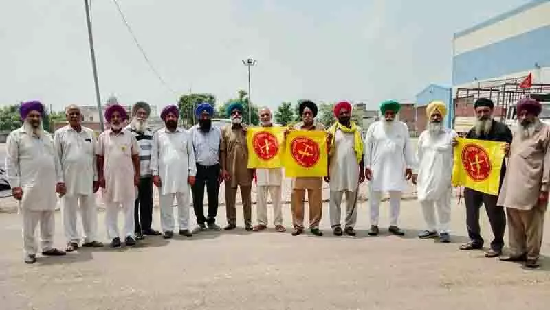 किसानों ने 24 अगस्त को Samrala में रैली का आह्वान किया किसानों ने 24 अगस्त को Samrala में रैली का आह्वान किया