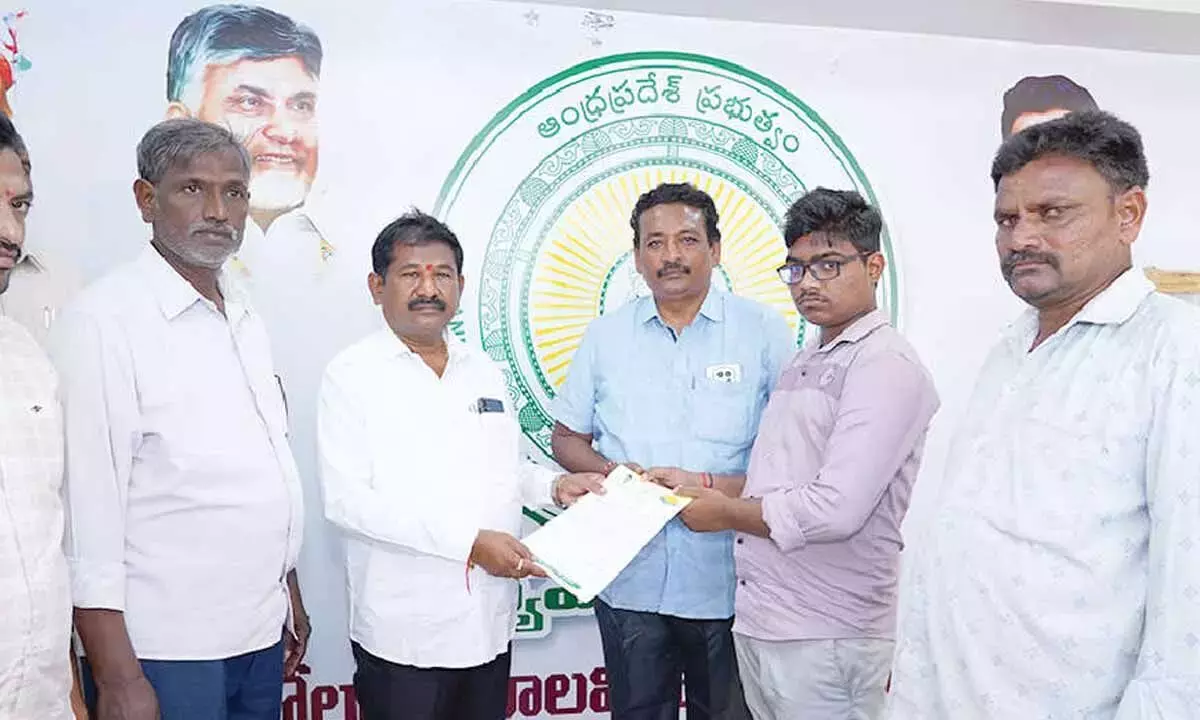 Andhra: वित्तीय बाधाओं के बावजूद स्वास्थ्य सेवा प्राथमिकता Andhra: वित्तीय बाधाओं के बावजूद स्वास्थ्य सेवा प्राथमिकता
