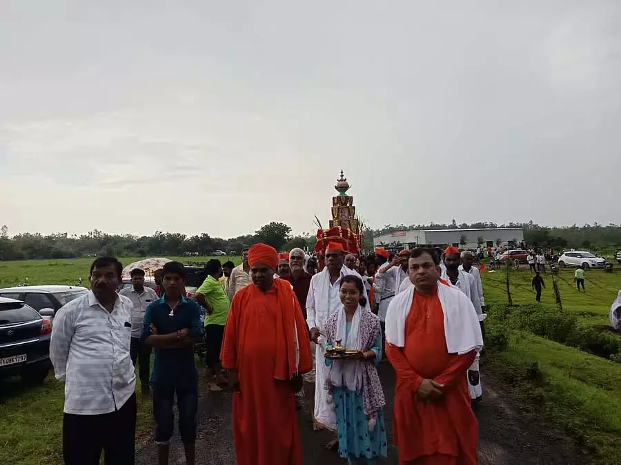 Karnataka : भव्य रथ और पालकी उत्सव का आयोजन किया गया Karnataka : भव्य रथ और पालकी उत्सव का आयोजन किया गया