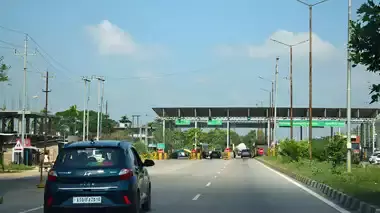 Hanumangarh:15 अगस्त से राष्ट्रीय राजमार्ग पर फास्टैग वार्षिक पास सुविधा शुरू Hanumangarh:15 अगस्त से राष्ट्रीय राजमार्ग पर फास्टैग वार्षिक पास सुविधा शुरू