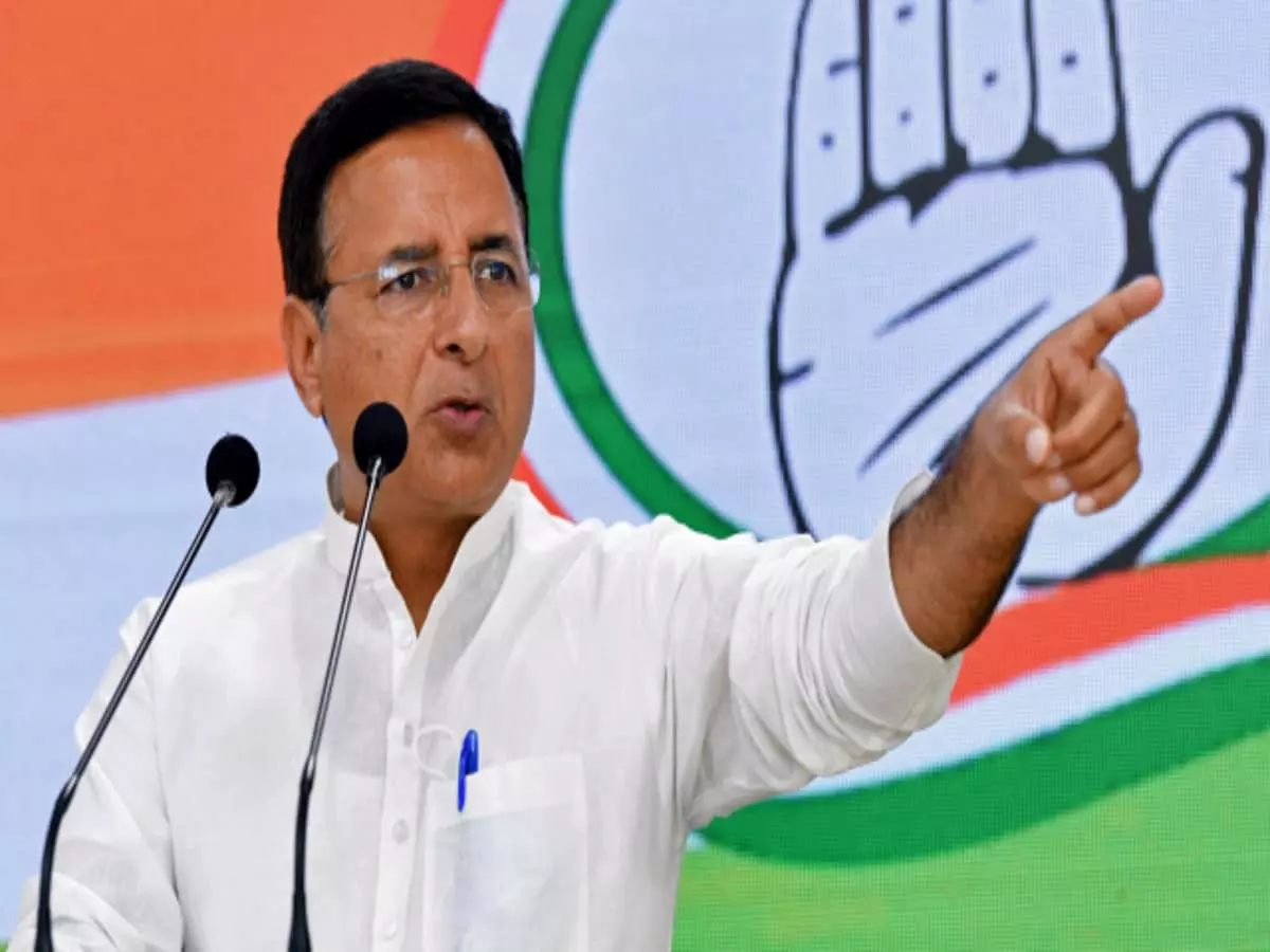 राज्यसभा में विपक्ष के वॉकआउट के बाद कांग्रेस MP रणदीप सुरजेवाला का बयान राज्यसभा में विपक्ष के वॉकआउट के बाद कांग्रेस MP रणदीप सुरजेवाला का बयान