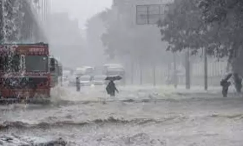 Uttarakhand : भारी बारिश का खतरा,  स्कूल बंद