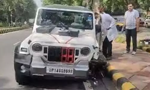 चाणक्यपुरी में SUV से दो को कुचलने पर ड्रग्स बरामद चाणक्यपुरी में SUV से दो को कुचलने पर ड्रग्स बरामद