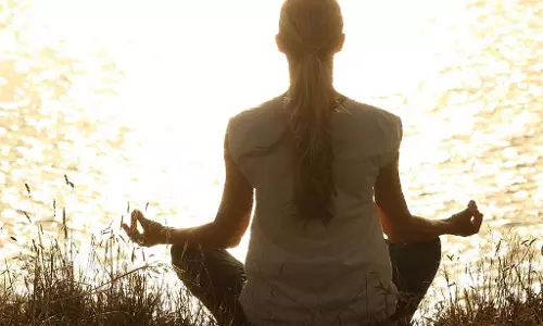 Yoga Tips:   मानसिक स्वास्थ्य समस्याओं में भी फायदेमंद है कपालभाति प्राणायाम