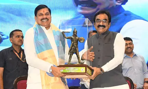पर्यावरण और विकास के बीच समन्वय जरूरी: मुख्यमंत्री मोहन यादव पर्यावरण और विकास के बीच समन्वय जरूरी: मुख्यमंत्री मोहन यादव