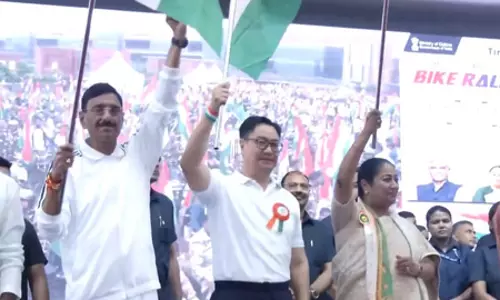 CM रेखा गुप्ता ने स्वतंत्रता दिवस से पहले हर घर तिरंगा बाइक रैली को हरी झंडी दिखाई
