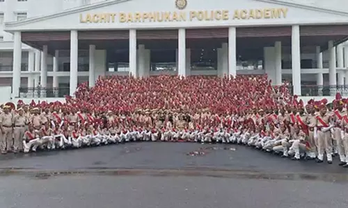 गोवा पुलिस के 700 कर्मियों की पासिंग आउट परेड गोवा पुलिस के 700 कर्मियों की पासिंग आउट परेड