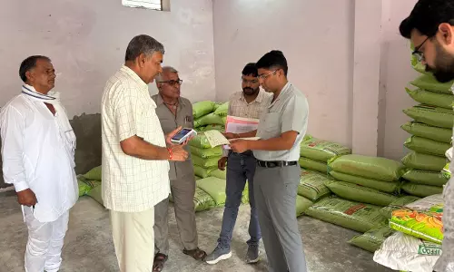 Jaipur: जिला कलेक्टर के निर्देश पर 150 से अधिक ग्राम सहकारी समितियों का औचक निरीक्षण
