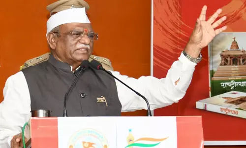 Jaipur: राज्यपाल बागडे ने राष्ट्रोत्थान ग्रंथ का विमोचन किया