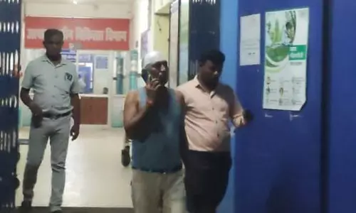 जिला अस्पताल परिसर में मारपीट, दो पक्ष भिड़े