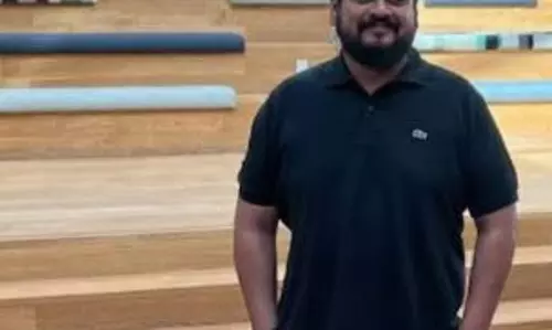 ओम राउत ने बताया कैसे आया इंस्पेक्टर जेंडे को बनाने का आइडिया ओम राउत ने बताया कैसे आया इंस्पेक्टर जेंडे को बनाने का आइडिया