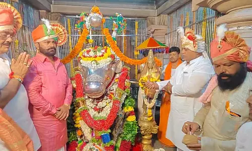 Basavanabagewadi : ऐतिहासिक बसवेश्वर मेला शुरू Basavanabagewadi : ऐतिहासिक बसवेश्वर मेला शुरू