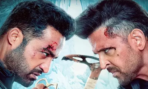 War 2 के अंतिम क्रेडिट में दो बड़े ईस्टर अंडे होंगे War 2 के अंतिम क्रेडिट में दो बड़े ईस्टर अंडे होंगे