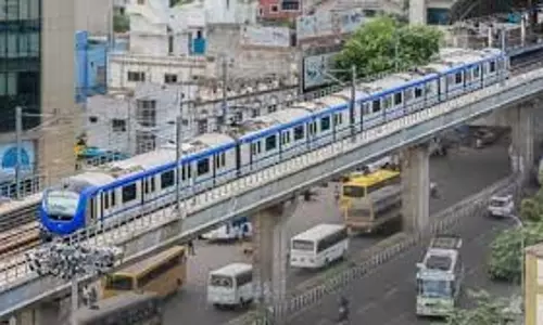 सीएमआरएल को दो मेट्रो विस्तार के लिए ठेके मिले सीएमआरएल को दो मेट्रो विस्तार के लिए ठेके मिले