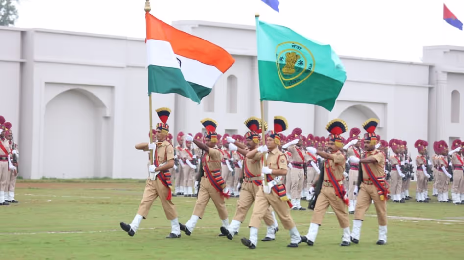 गोवा पुलिस के 700 रंगरूटों ने असम की लाचित बोरफुकन अकादमी में प्रशिक्षण पूरा किया गोवा पुलिस के 700 रंगरूटों ने असम की लाचित बोरफुकन अकादमी में प्रशिक्षण पूरा किया