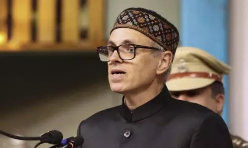 Srinagar: कोई भी दृढ़ निश्चय से ला सकता है बड़ा परिवर्तन: मुख्यमंत्री अब्दुल्ला Srinagar: कोई भी दृढ़ निश्चय से ला सकता है बड़ा परिवर्तन: मुख्यमंत्री अब्दुल्ला