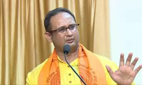 Haridwar: विदेशी युवाओं में बढ़ रही भारतीय संस्कृति की रुचि: डॉ. चिन्मय पण्ड्या Haridwar: विदेशी युवाओं में बढ़ रही भारतीय संस्कृति की रुचि: डॉ. चिन्मय पण्ड्या