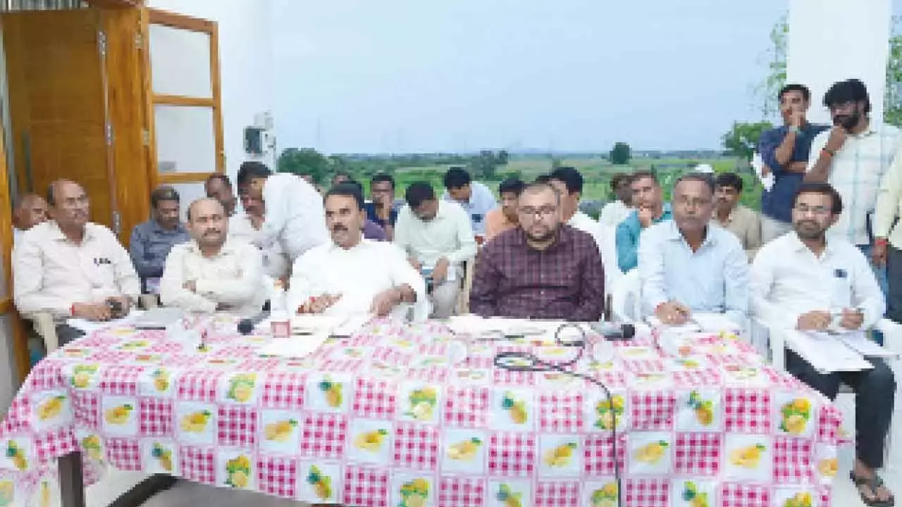 Telangana: जुपल्ली ने जलमग्न गांवों के लोगों के पुनर्वास का आश्वासन दिया