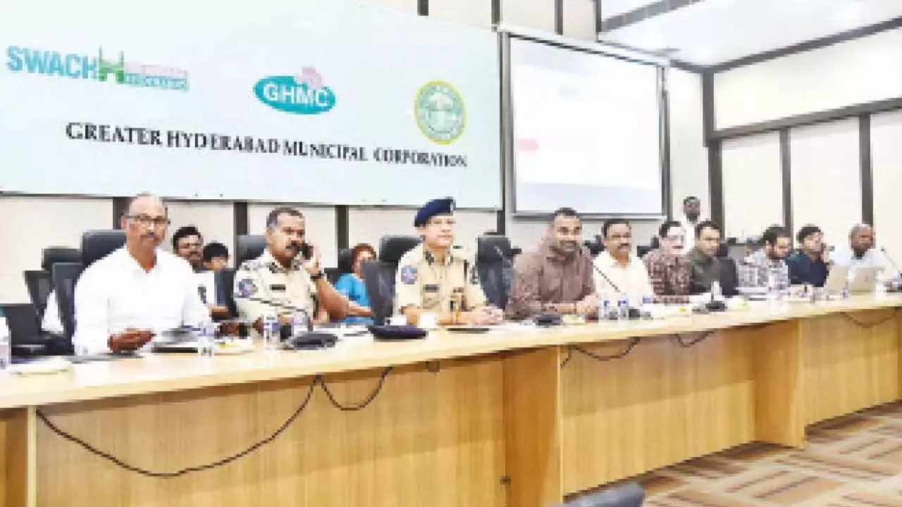 Hyderabad: शहर गणेश उत्सव के निर्बाध आयोजन के लिए तैयार Hyderabad: शहर गणेश उत्सव के निर्बाध आयोजन के लिए तैयार
