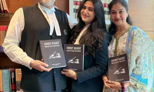 Jalandhar: युवा वकील ने शुरुआती लोगों के लिए व्यावहारिक ड्राफ्टिंग गाइड लिखी Jalandhar: युवा वकील ने शुरुआती लोगों के लिए व्यावहारिक ड्राफ्टिंग गाइड लिखी