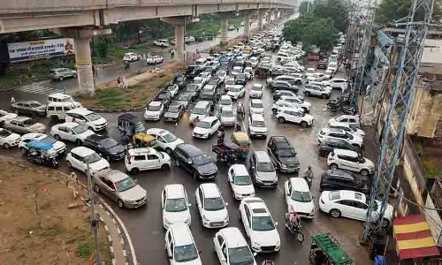 Ludhiana: वर्षों की उपेक्षा और खराब समन्वय के कारण शहर की यातायात समस्या और भी बदतर हो गई