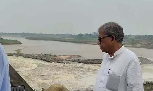 Irrigation Minister ने तिलपाड़ा बैराज की मरम्मत के लिए केंद्र को जिम्मेदार ठहराया