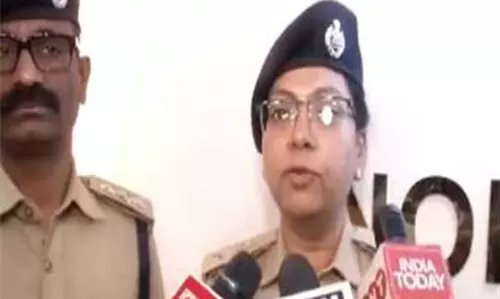 Telangana: गोपालपुरम अवैध सरोगेसी रैकेट मामले में पुलिस ने 9 मामले दर्ज किए, 25 गिरफ्तार Telangana: गोपालपुरम अवैध सरोगेसी रैकेट मामले में पुलिस ने 9 मामले दर्ज किए, 25 गिरफ्तार