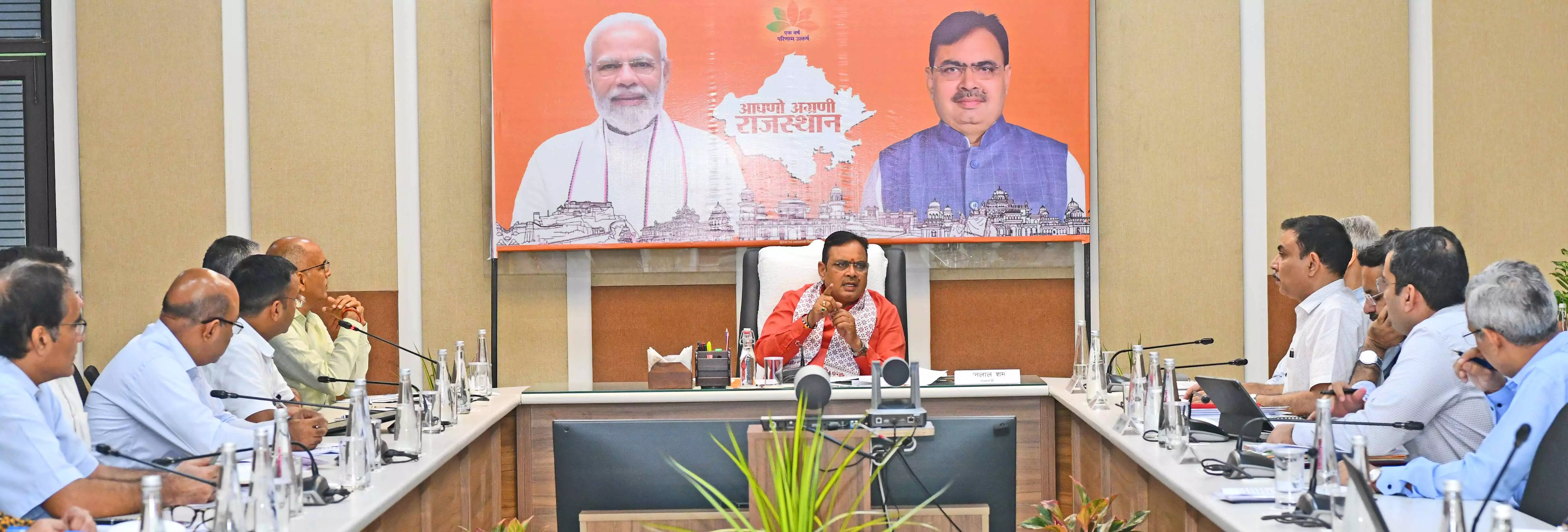 Jaipur: कार्यों में कोताही बरतने पर करें सख्त कार्रवाई - मुख्यमंत्री शर्मा Jaipur: कार्यों में कोताही बरतने पर करें सख्त कार्रवाई - मुख्यमंत्री शर्मा