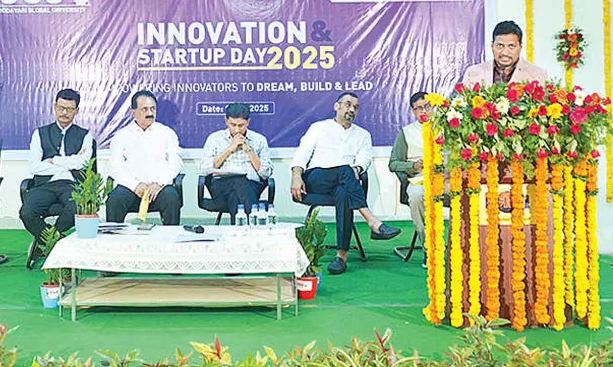 Andhra: GGU ने ‘इनोवेशन स्टार्टअप डे’ का आयोजन किया Andhra: GGU ने ‘इनोवेशन स्टार्टअप डे’ का आयोजन किया