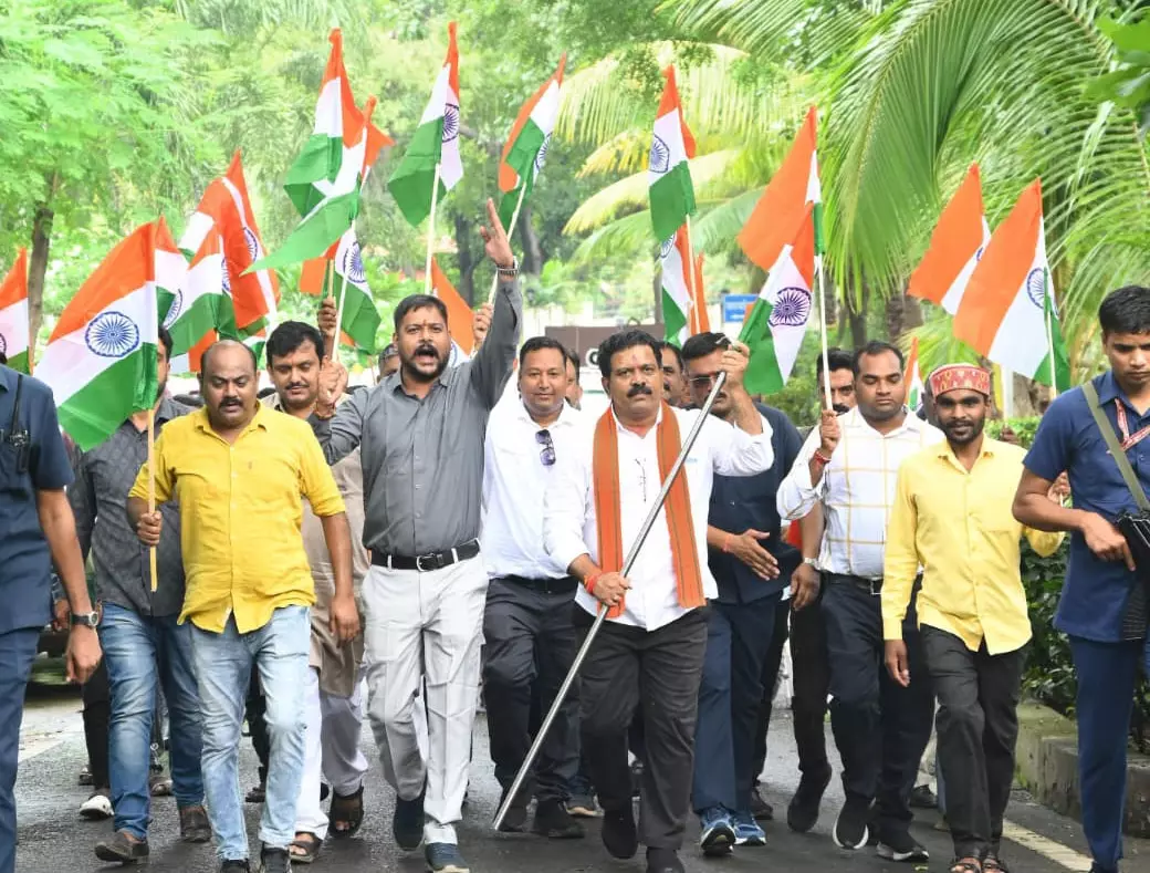 हर घर तिरंगा अभियान में शामिल हुए उपमुख्यमंत्री विजय शर्मा हर घर तिरंगा अभियान में शामिल हुए उपमुख्यमंत्री विजय शर्मा