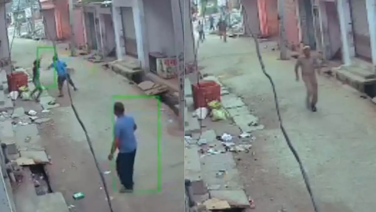 Pilibhit: अपहरण का संदिग्ध पुलिस हिरासत से फरार Pilibhit: अपहरण का संदिग्ध पुलिस हिरासत से फरार