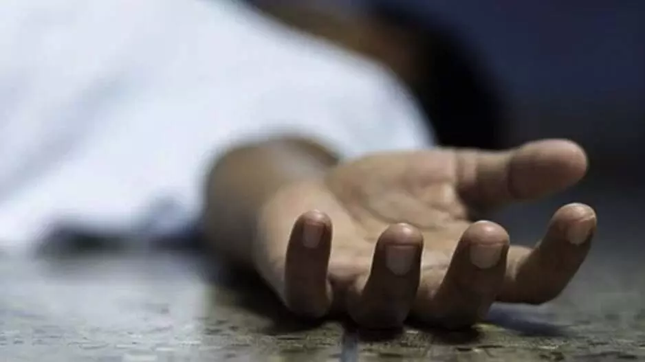Odisha: कर्ज के दबाव में एक और किसान ने की आत्महत्या Odisha: कर्ज के दबाव में एक और किसान ने की आत्महत्या