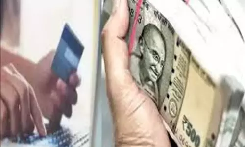 बैंक खाता सटोरिया दोस्त को दिया, युवक गिरफ्तार