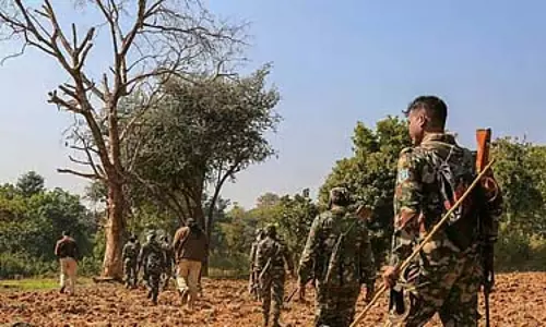 Jharkhand : सुरक्षा बलों के साथ मुठभेड़ में एक माओवादी मारा गया