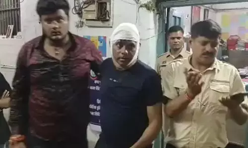 आरक्षक पर जानलेवा हमला, स्कूटी सवार युवकों की गुंडई