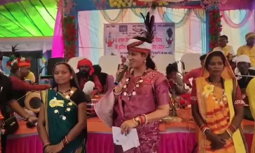 सांस्कृतिक कार्यक्रम में शामिल हुई विधायक हर्षिता स्वामी बघेल सांस्कृतिक कार्यक्रम में शामिल हुई विधायक हर्षिता स्वामी बघेल