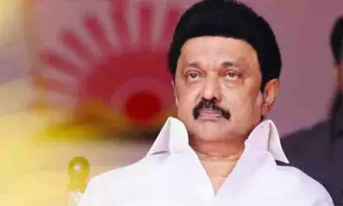 DMK की बैठक में ‘वोट चोरी’ की निंदा, पुनरीक्षण अभियान को लेकर चुनाव आयोग की आलोचना
