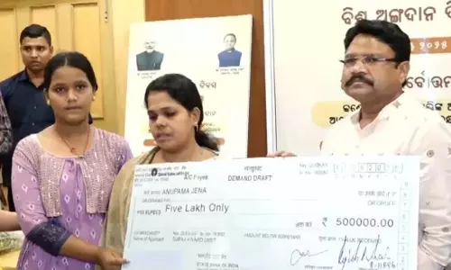 विश्व अंगदान दिवस पर Odisha ने 24 अंगदाता परिवारों को सम्मानित किया
