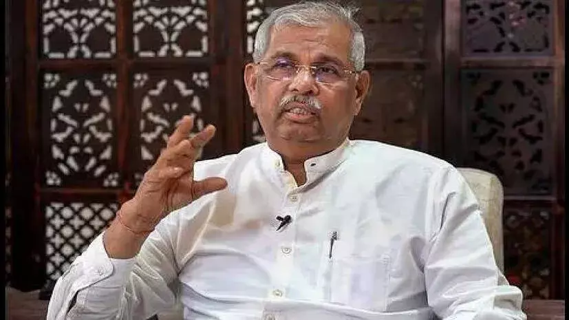 Kerala: विभाजन विभीषिका स्मृति दिवस पर विवाद: विश्वविद्यालयों में तनाव बढ़ा Kerala: विभाजन विभीषिका स्मृति दिवस पर विवाद: विश्वविद्यालयों में तनाव बढ़ा